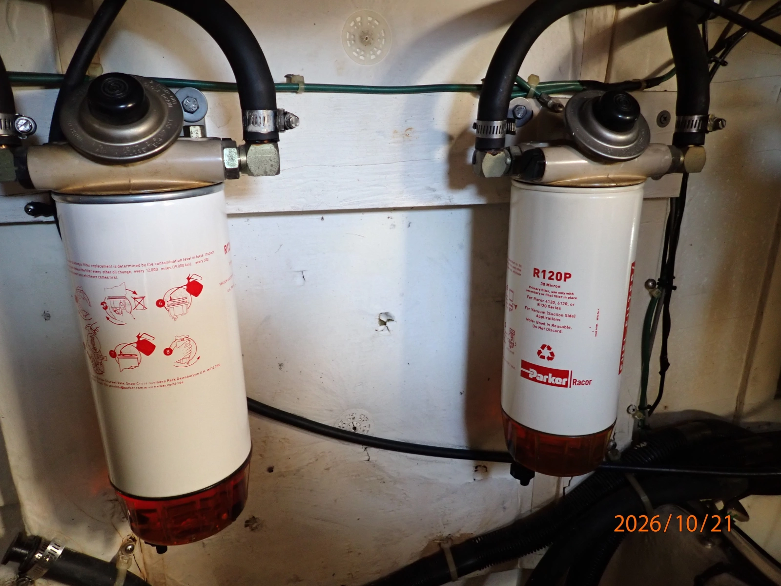 Bayliner 3988 fuel filters