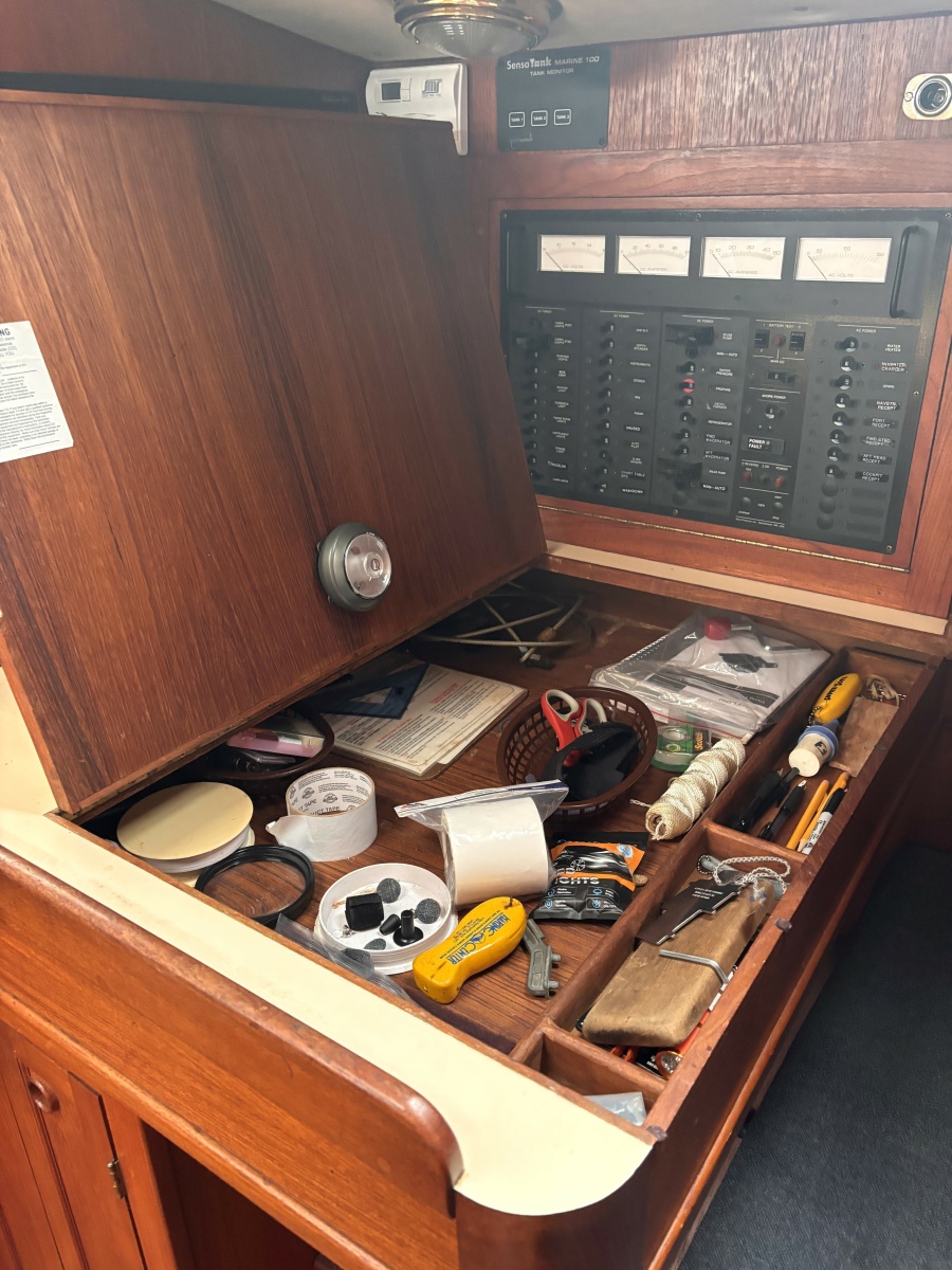 1981 Nordic 44 — Traveler