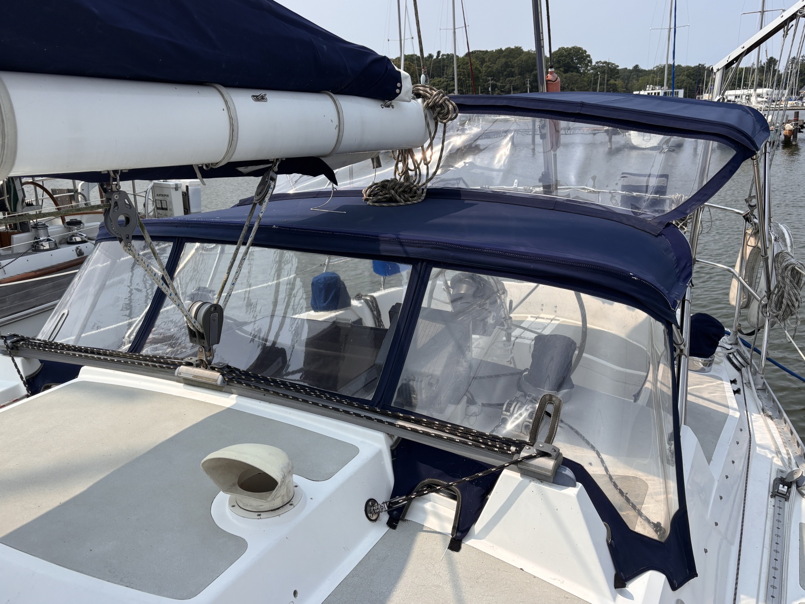 1981 Nordic 44 — Traveler