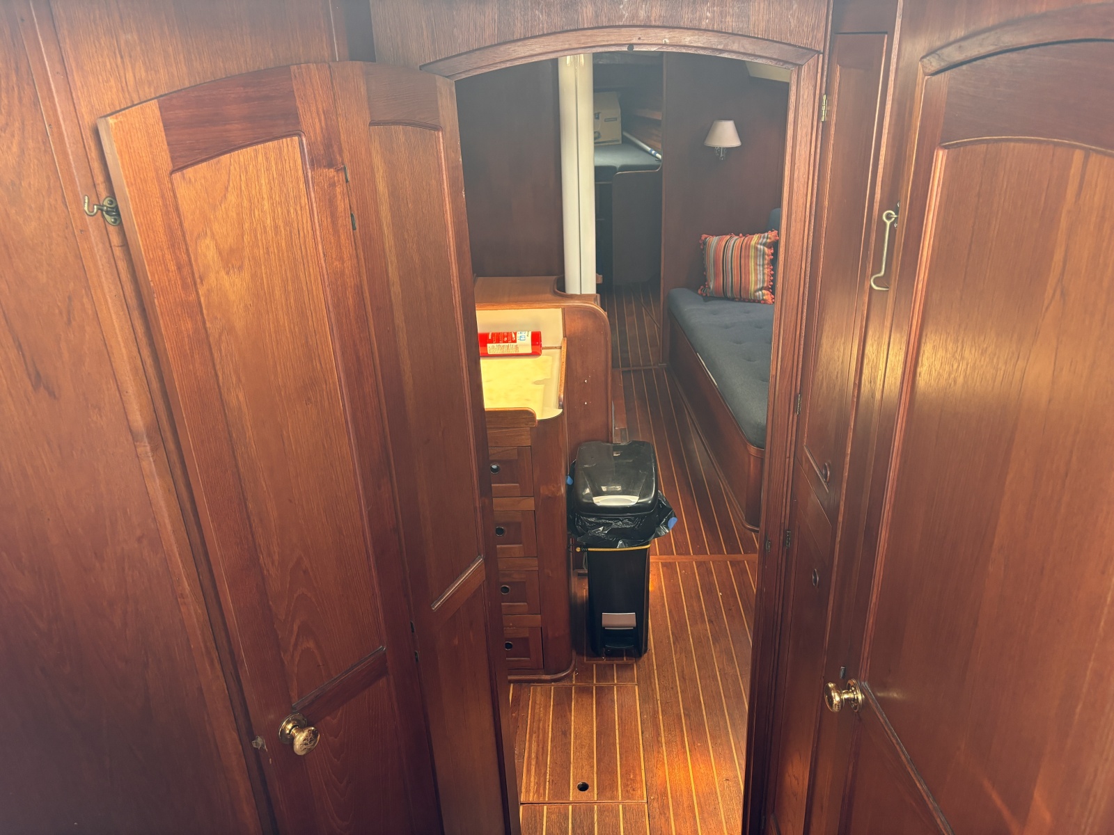 1981 Nordic 44 — Traveler
