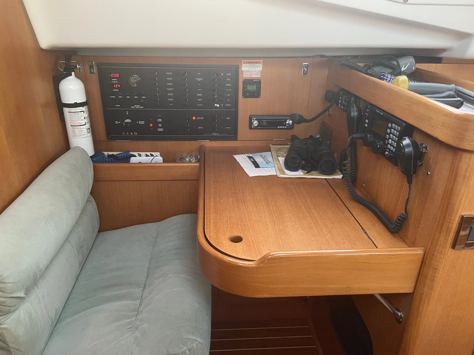 2002 Wauquiez 40 Pilot Saloon
