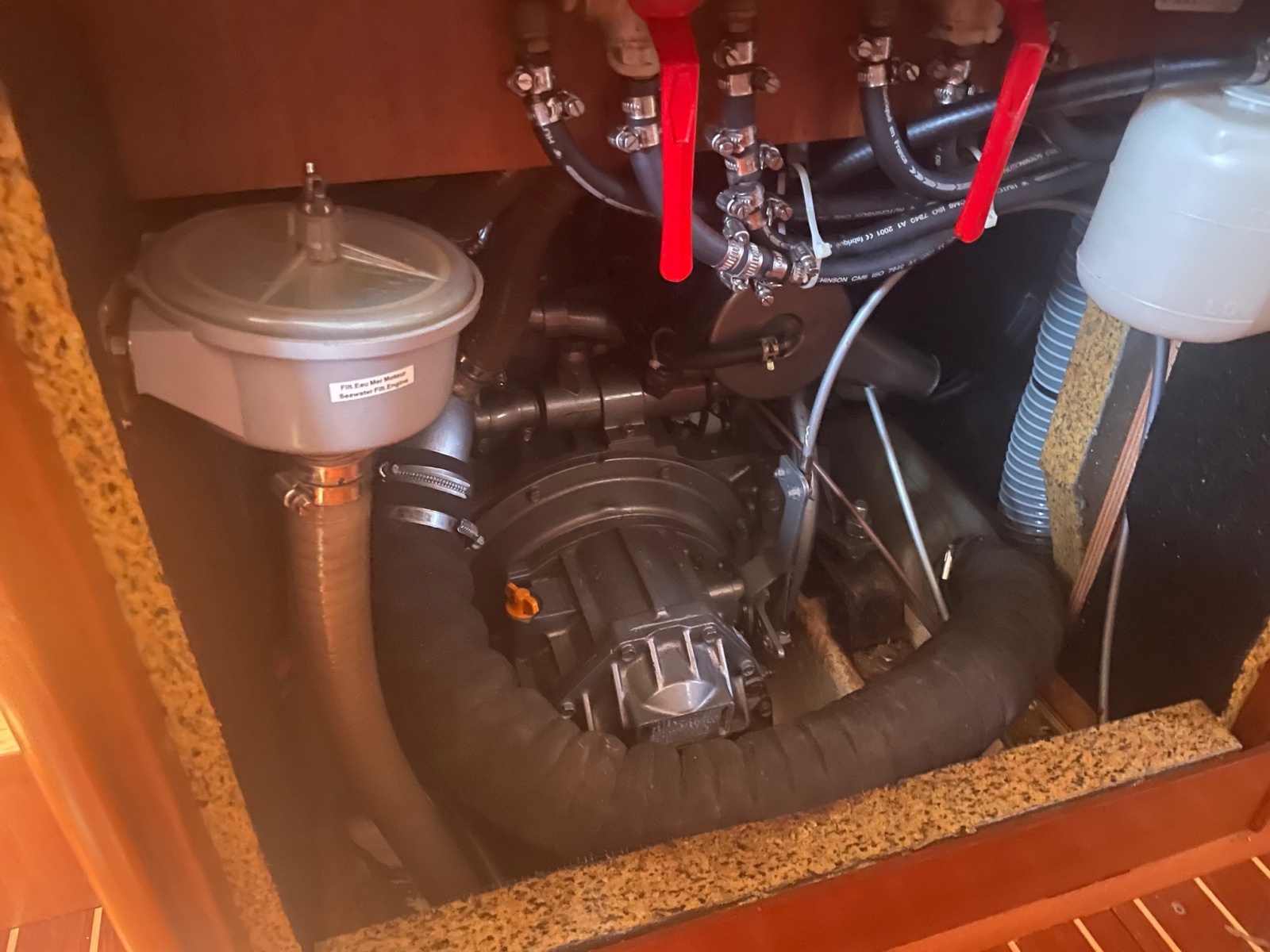 2002 Wauquiez 40 Pilot Saloon — Aqua Vite