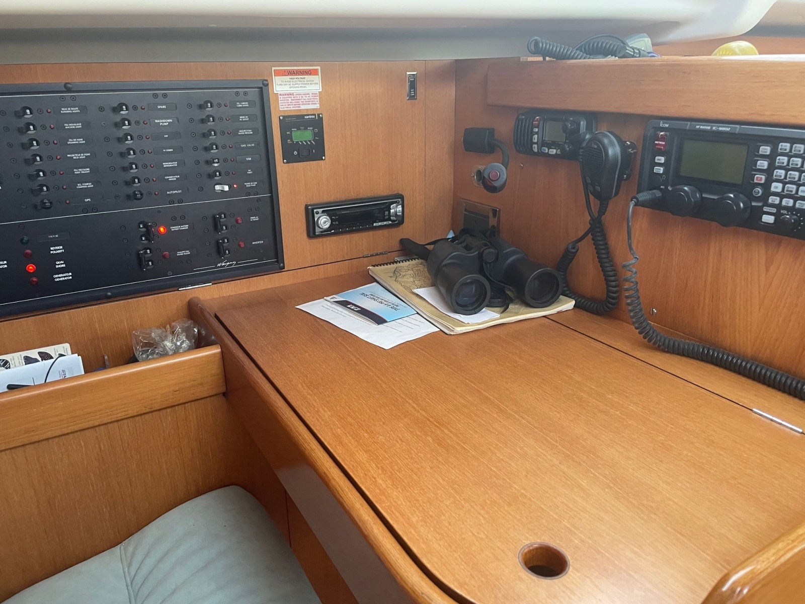 2002 Wauquiez 40 Pilot Saloon — Aqua Vite