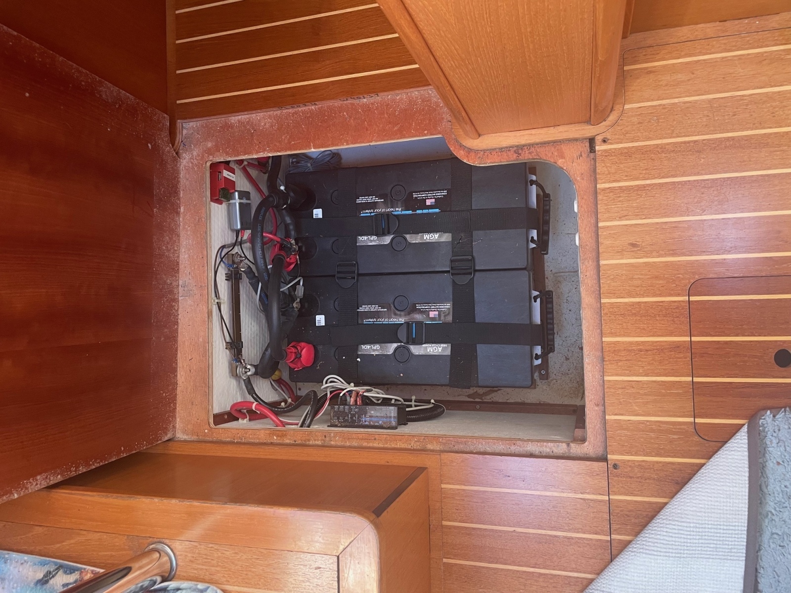 2002 Wauquiez 40 Pilot Saloon — Aqua Vite