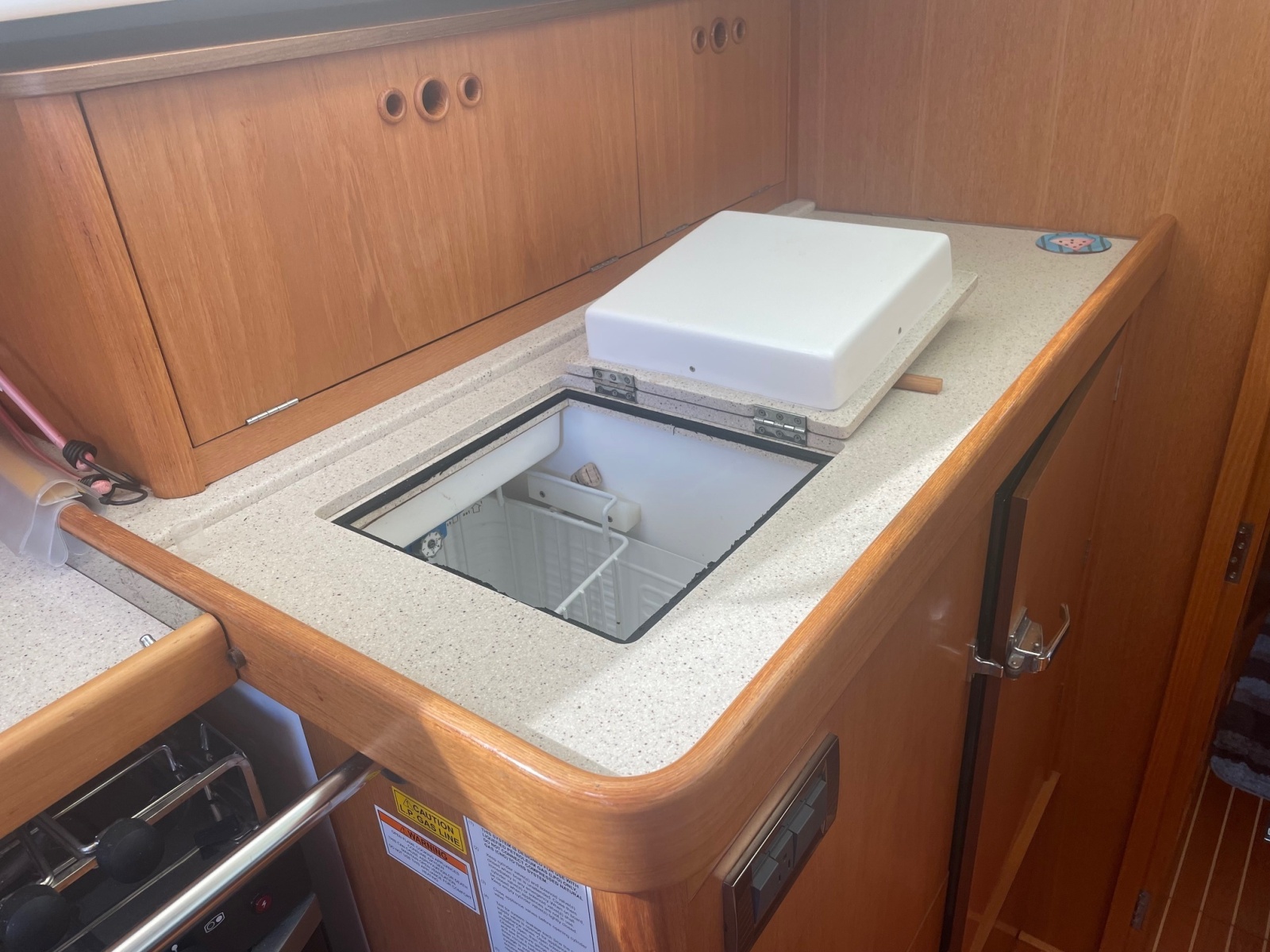 2002 Wauquiez 40 Pilot Saloon — Aqua Vite