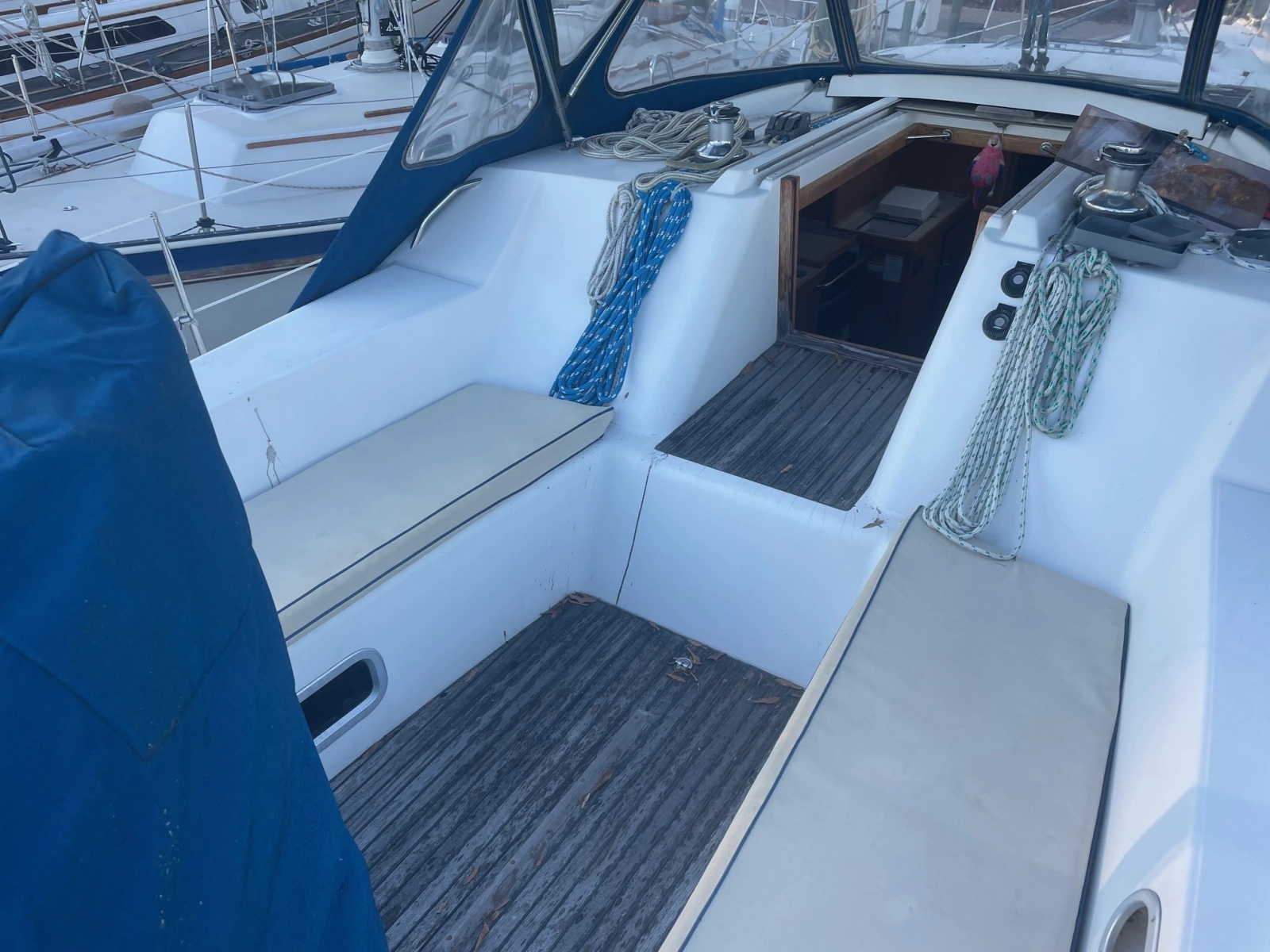2002 Wauquiez 40 Pilot Saloon