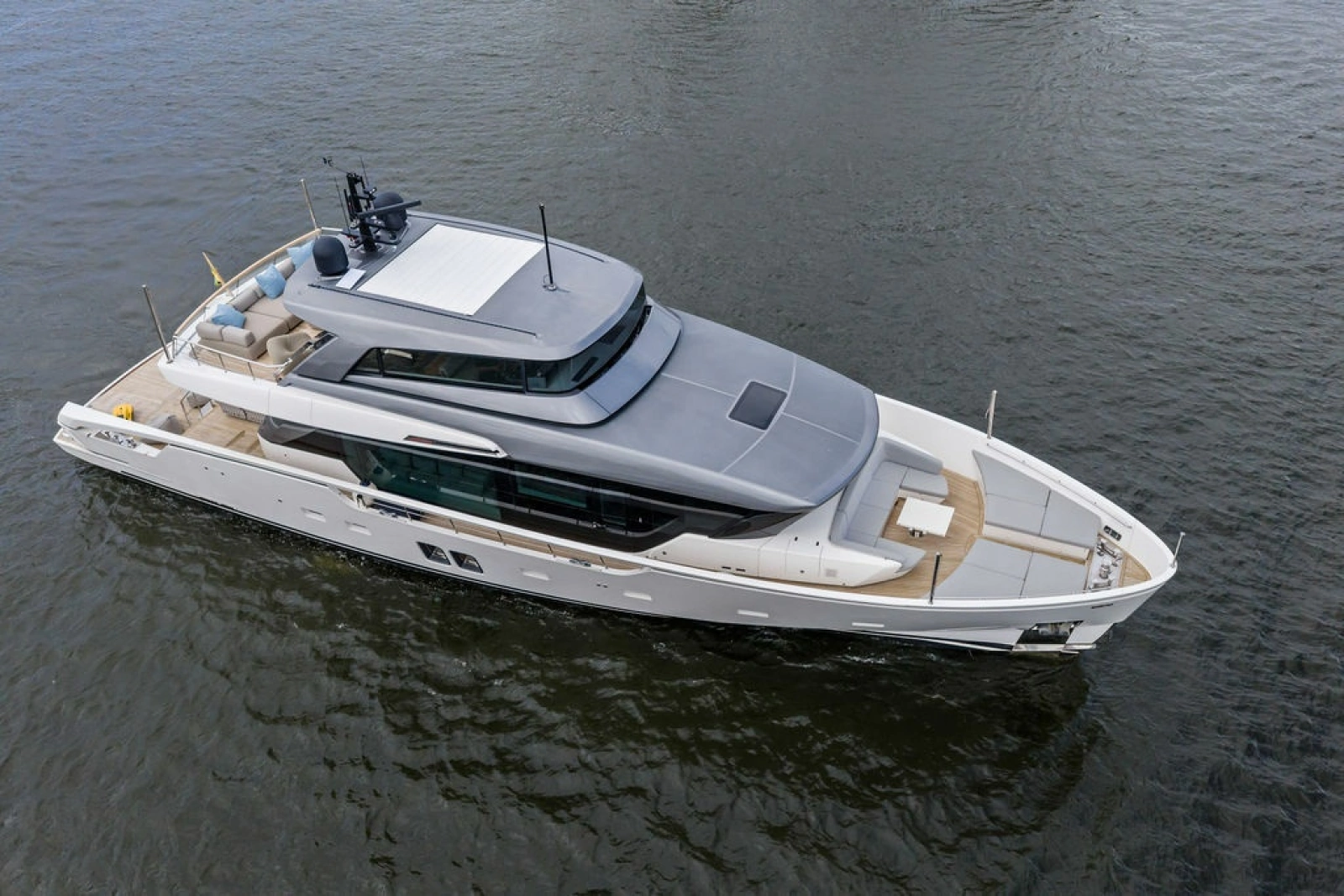 2022 Sanlorenzo SX88