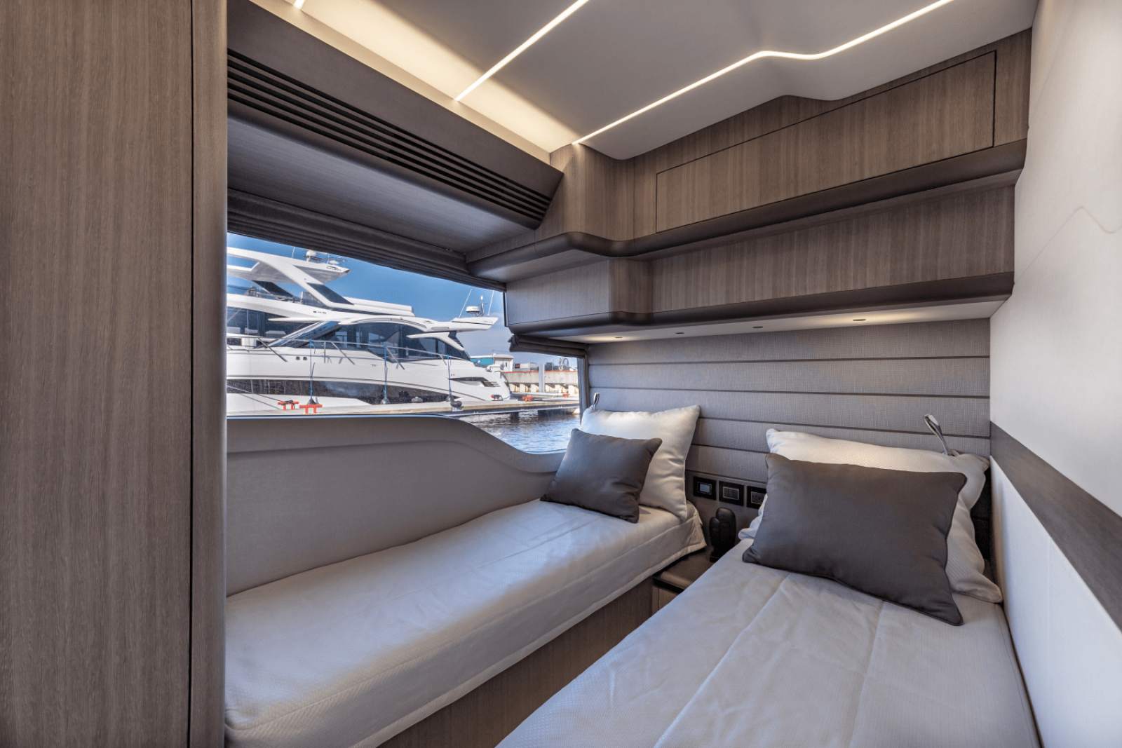 2024 Galeon 560 FLY