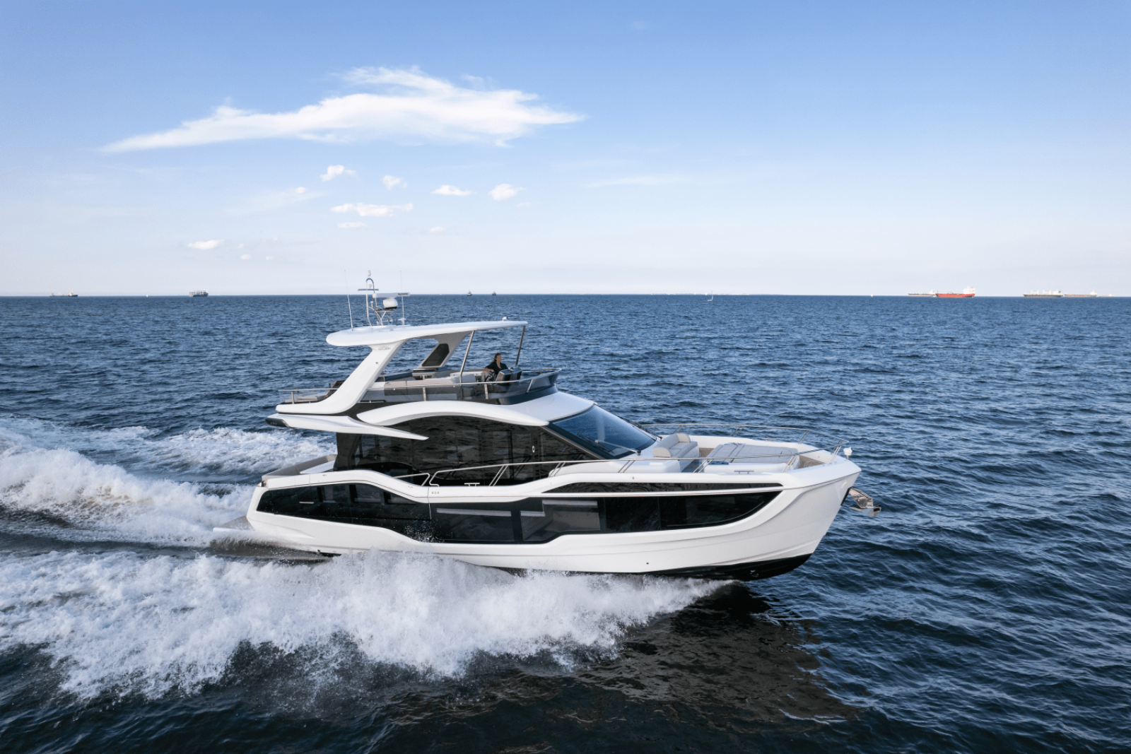 2024 Galeon 560 FLY