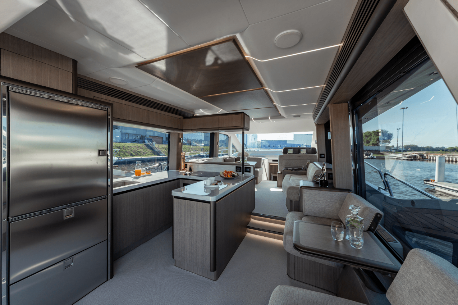 2024 Galeon 560 FLY