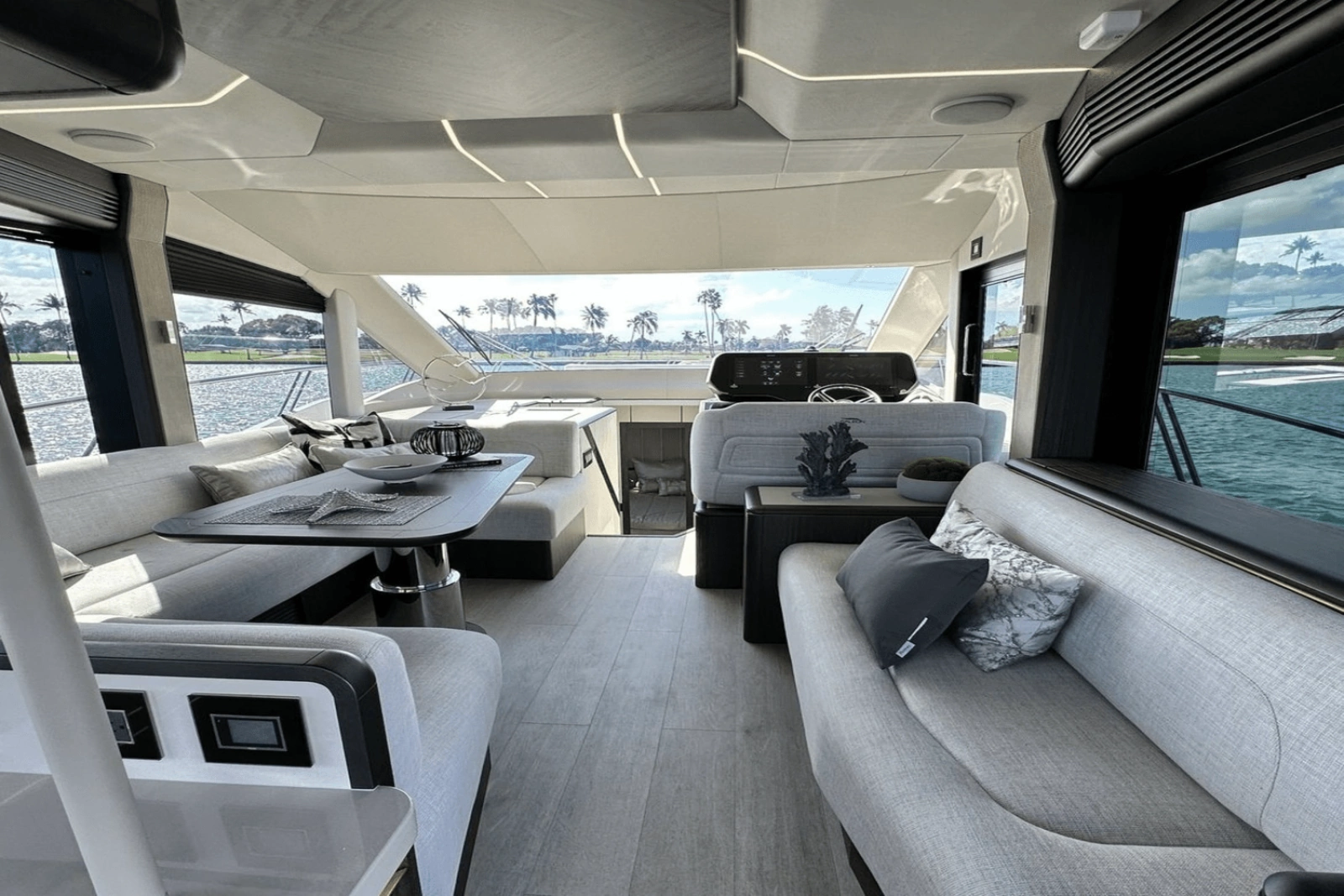 2024 Galeon 560 FLY