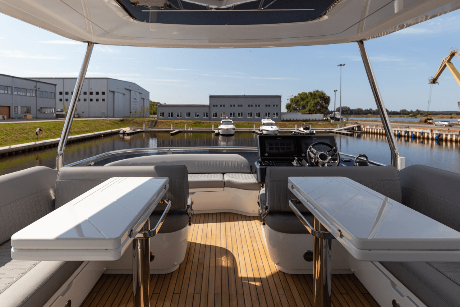 2024 Galeon 560 FLY