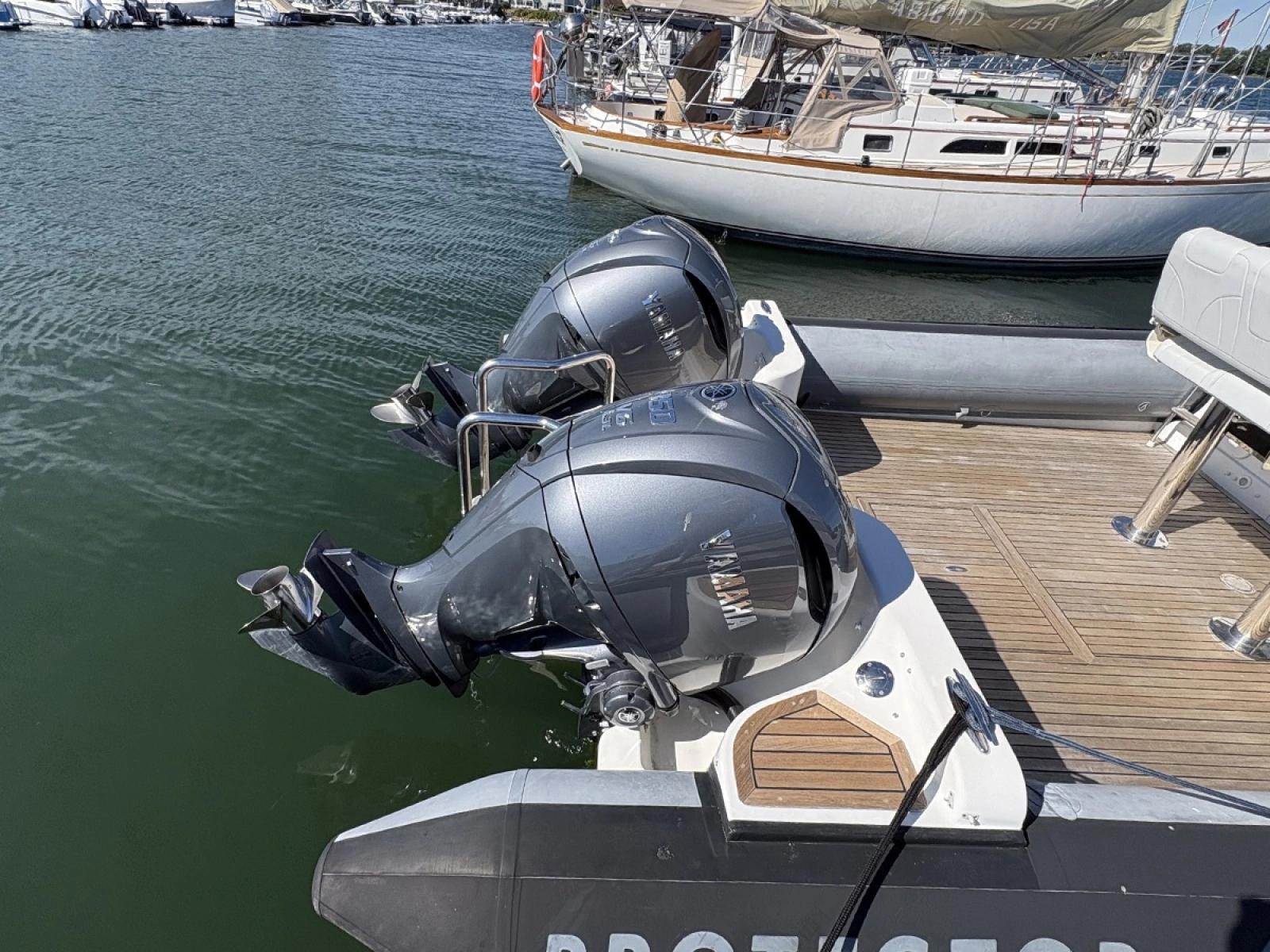 Twin Yamaha 350s