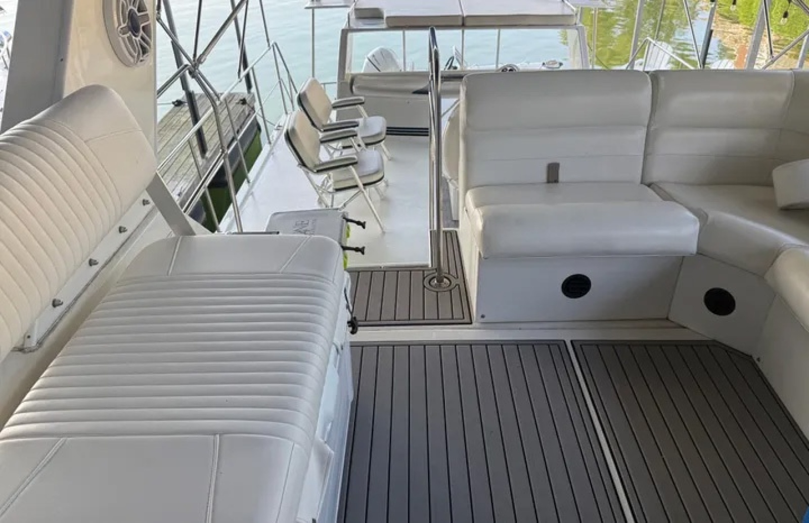 2006 Harbor Master Coastal 520