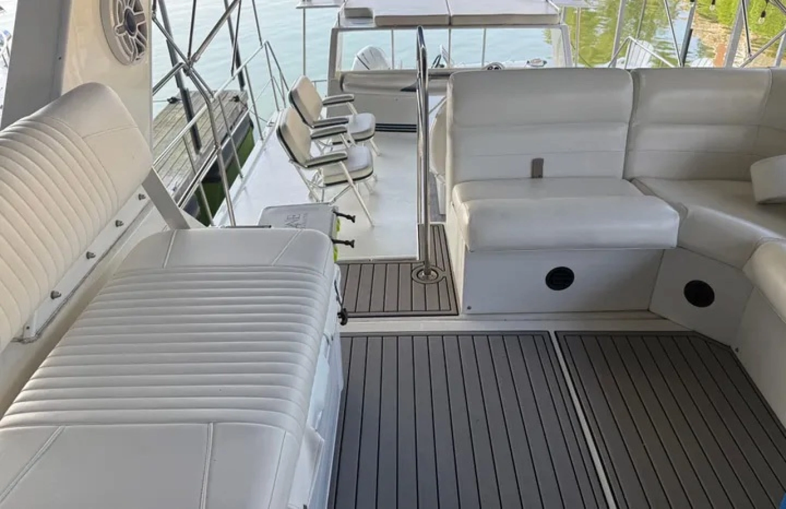 2006 Harbor Master Coastal 520