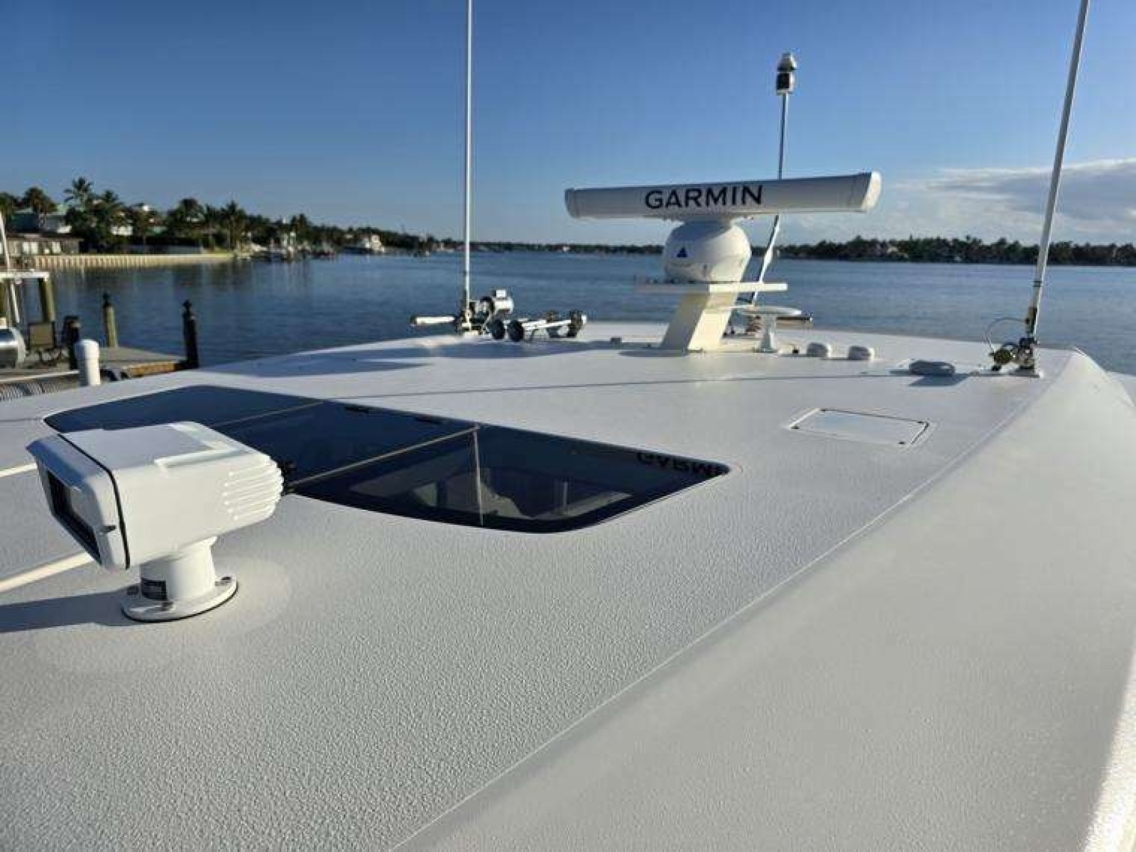 2022 Tiara Yachts 48 LS