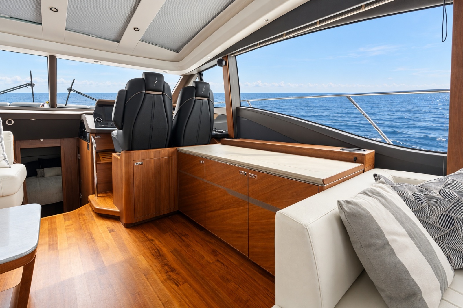 2024 Princess V60