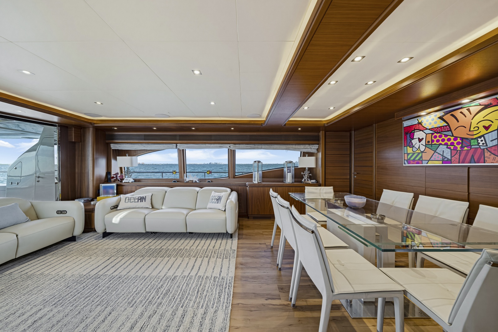 2016 Ferretti Yachts Costom Line