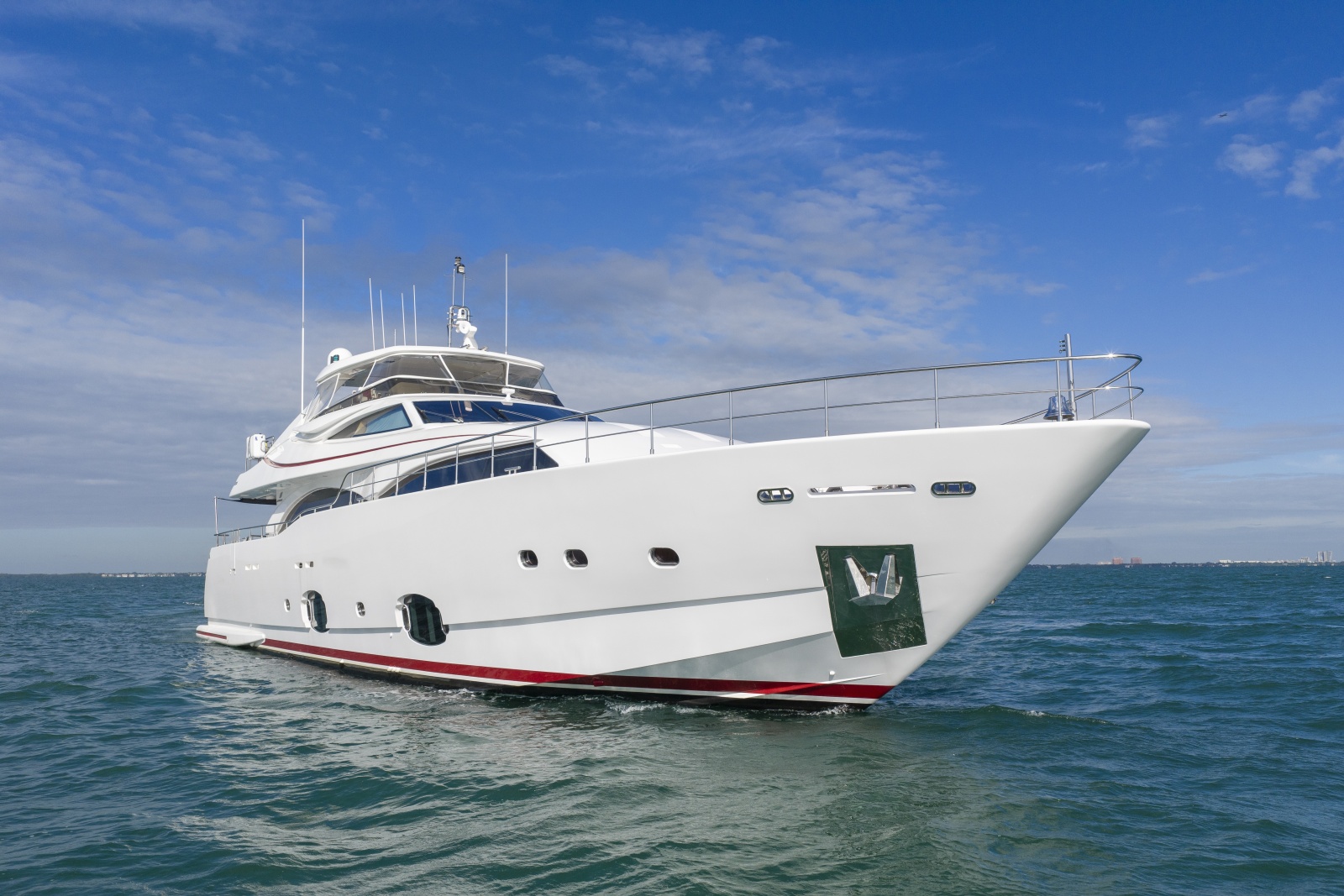 2016 Ferretti Yachts Costom Line