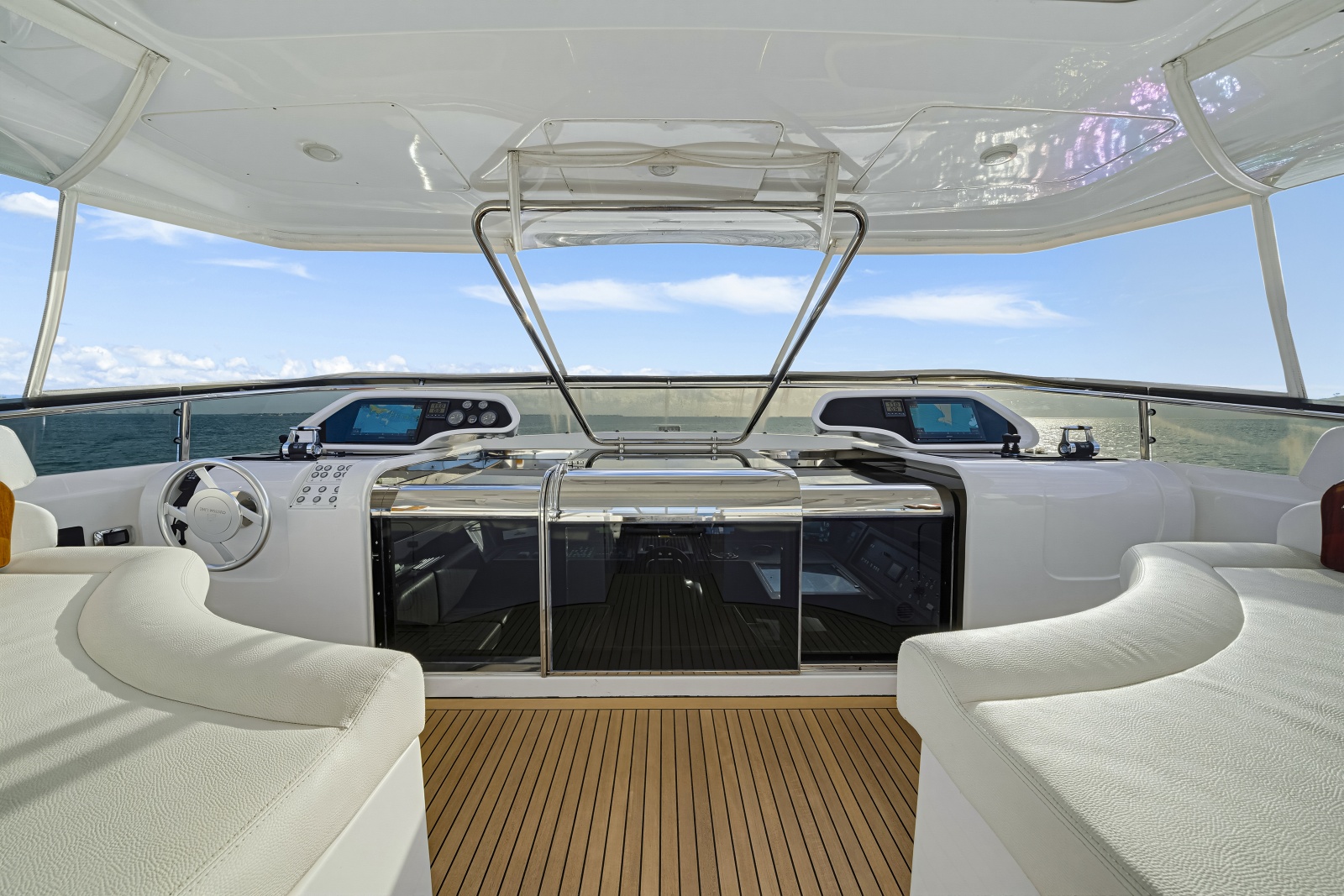 2016 Ferretti Yachts Costom Line