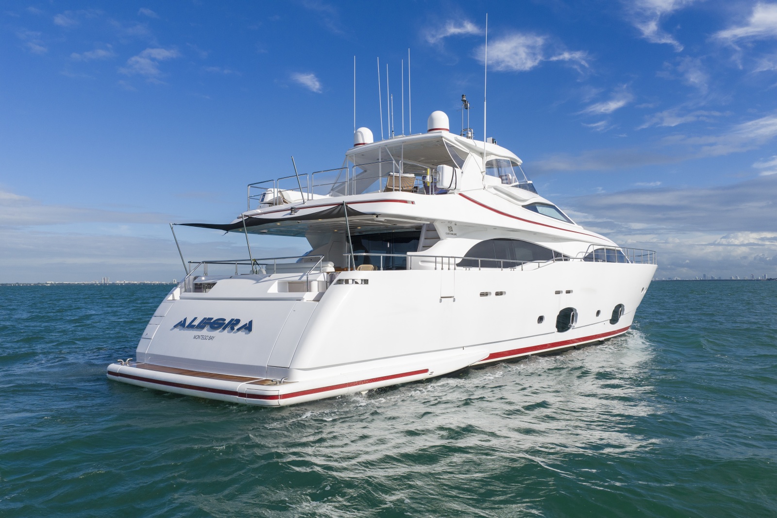 2016 Ferretti Yachts Costom Line