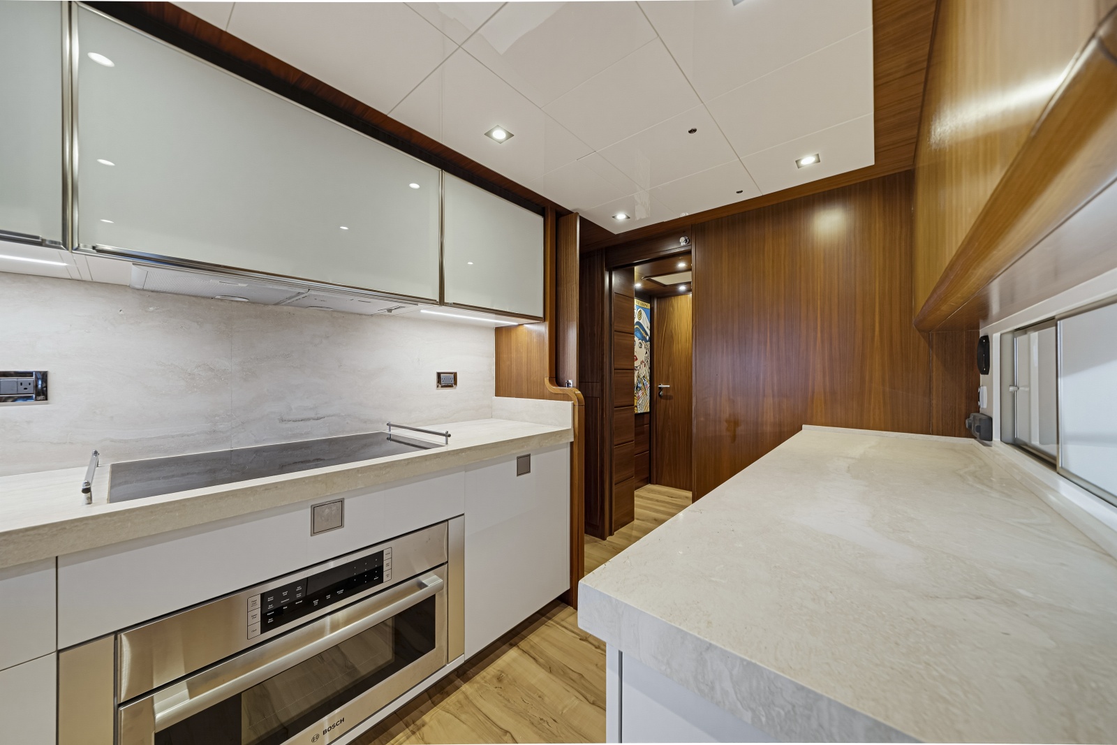 2016 Ferretti Yachts Costom Line