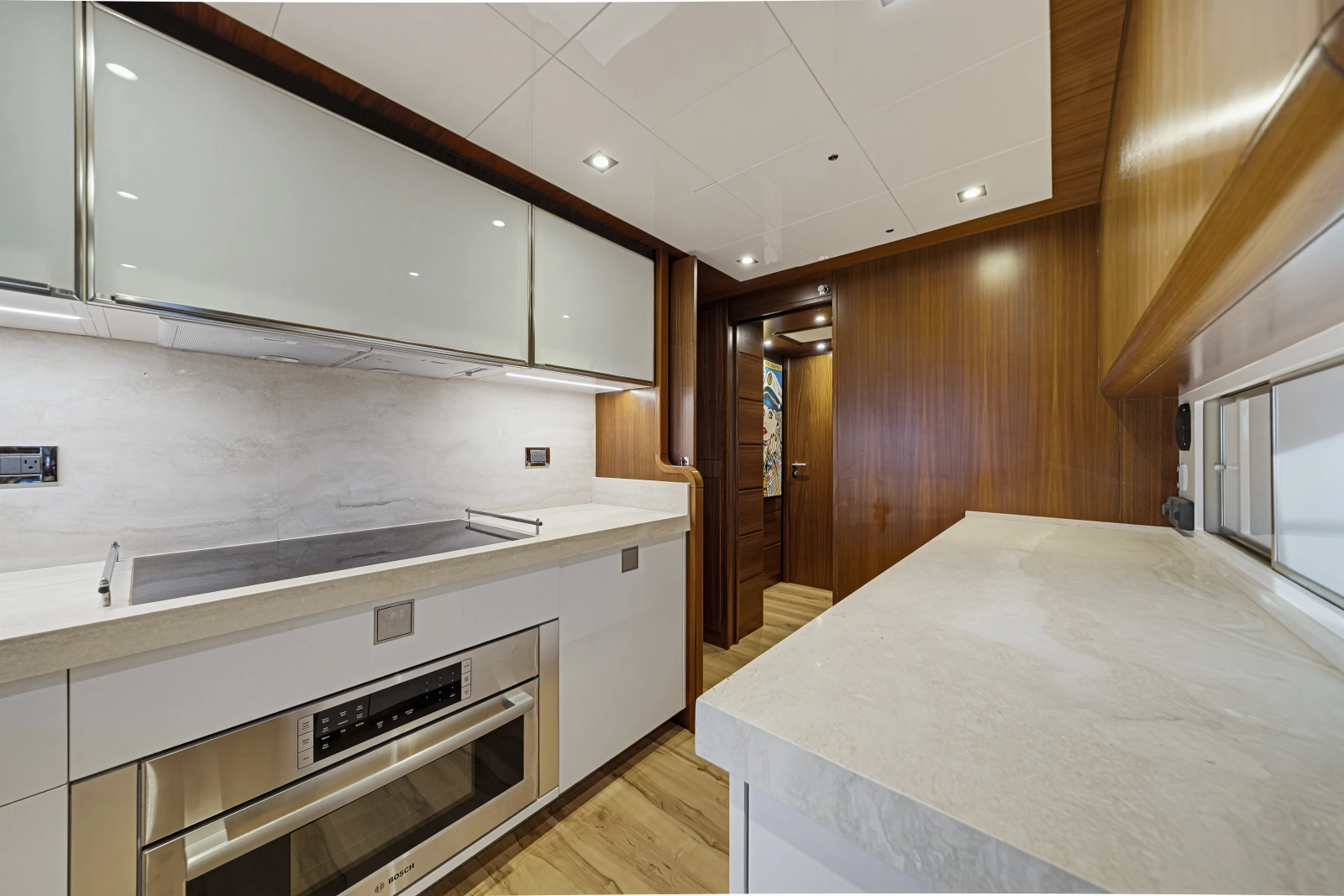 2016 Ferretti Yachts Custom Line
