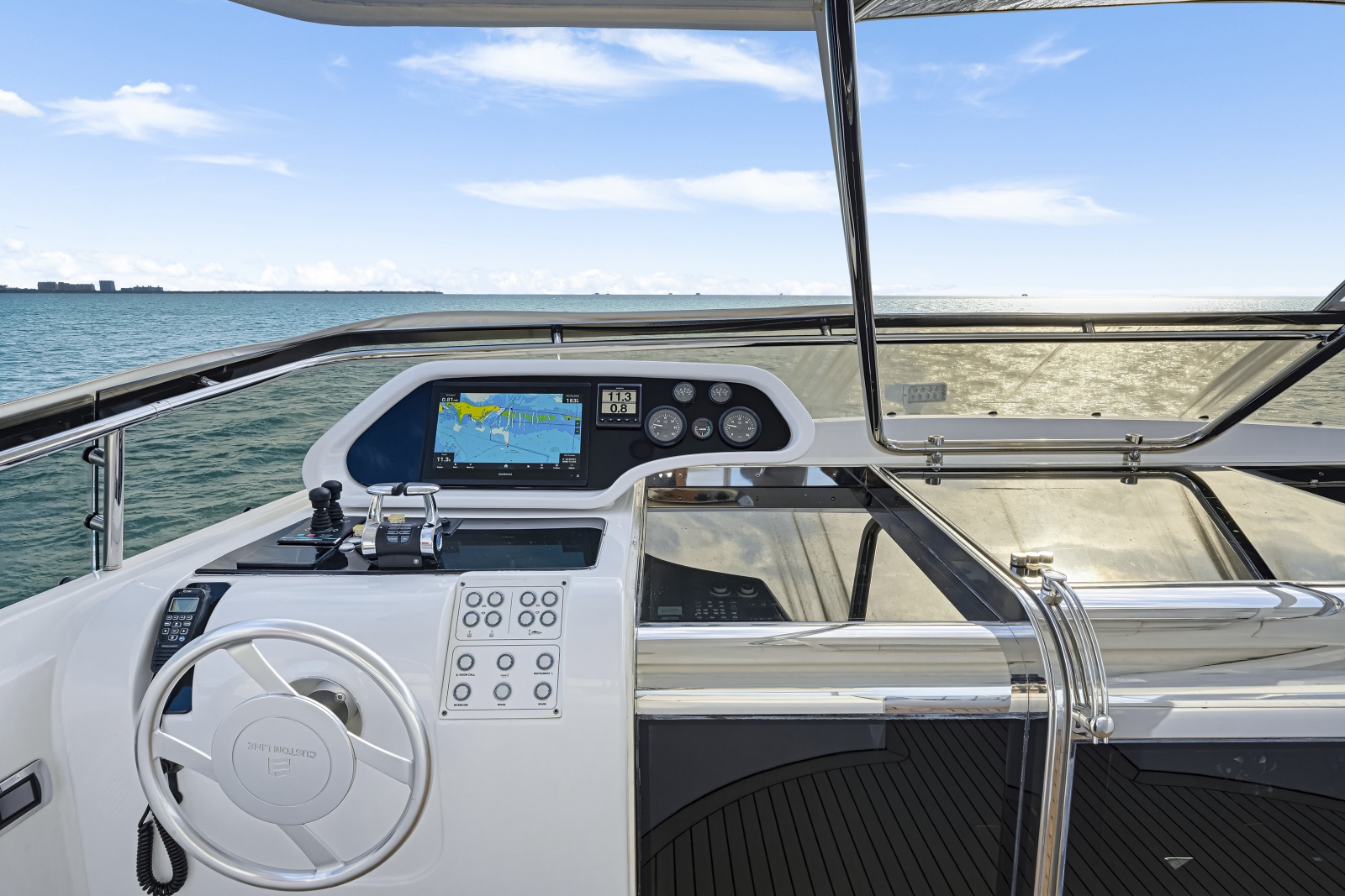 2016 Ferretti Yachts Costom Line