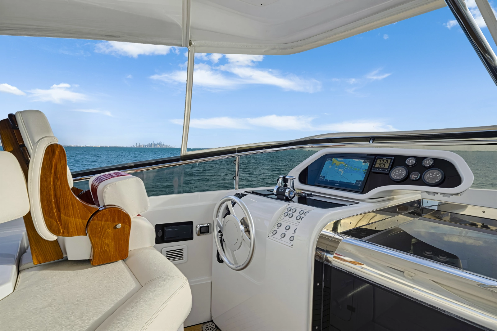 2016 Ferretti Yachts Custom Line