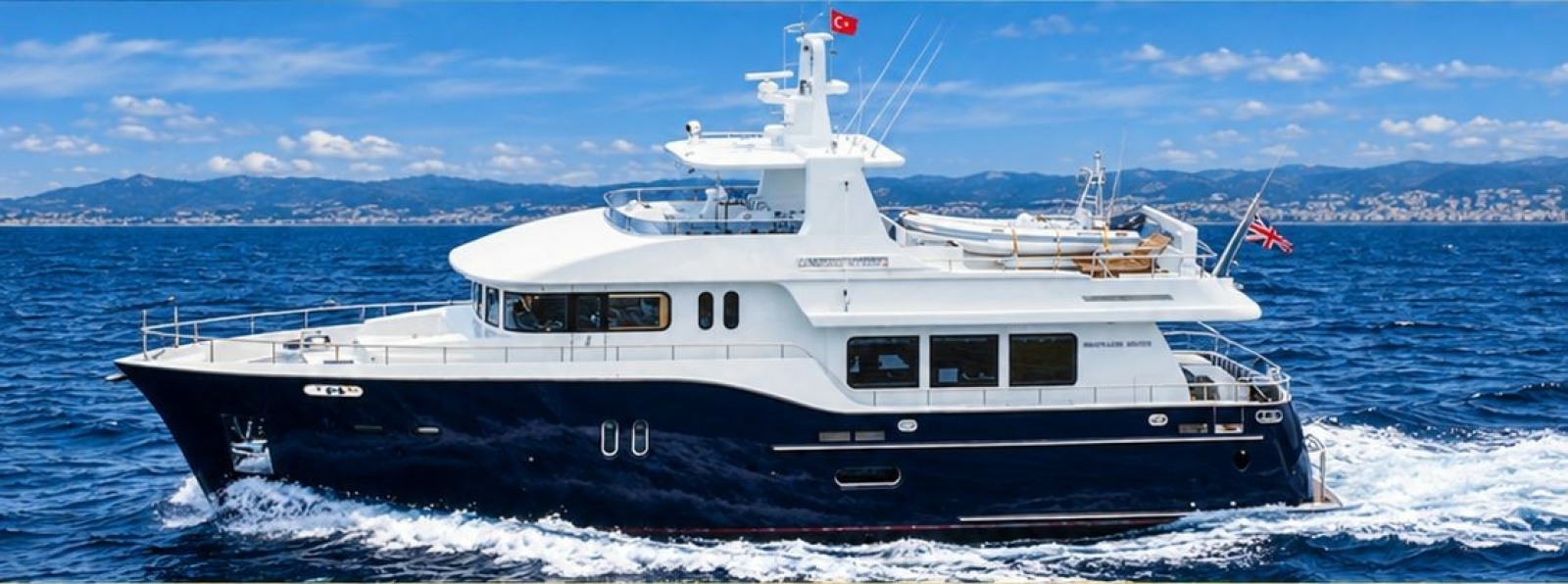 2026 Custom Monarch 75 Dauntless