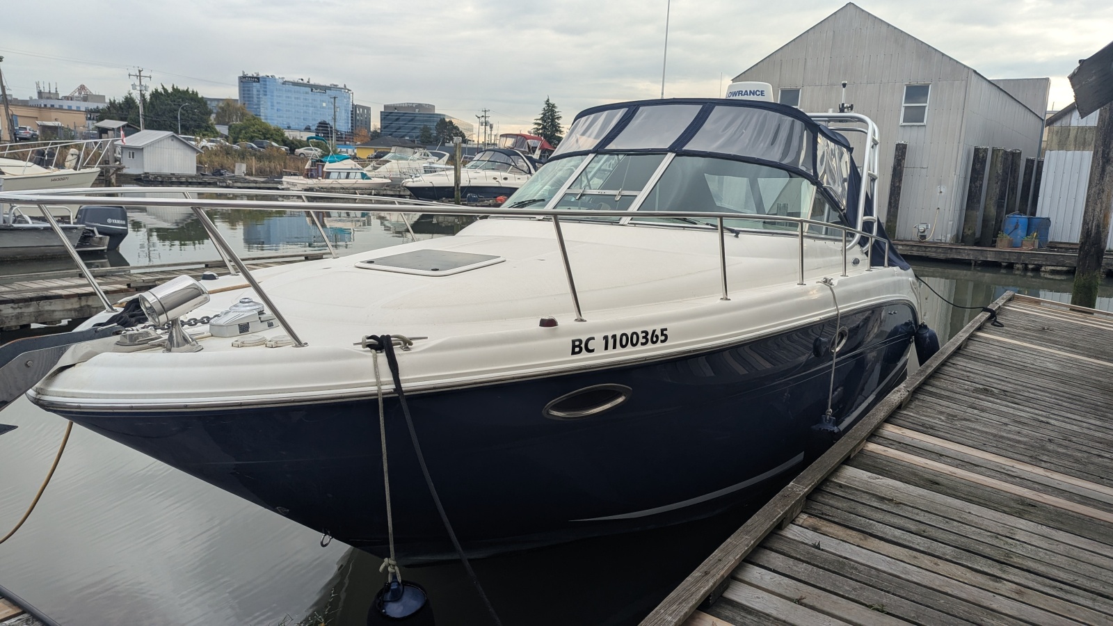 2004 Sea Ray 290 Amberjack