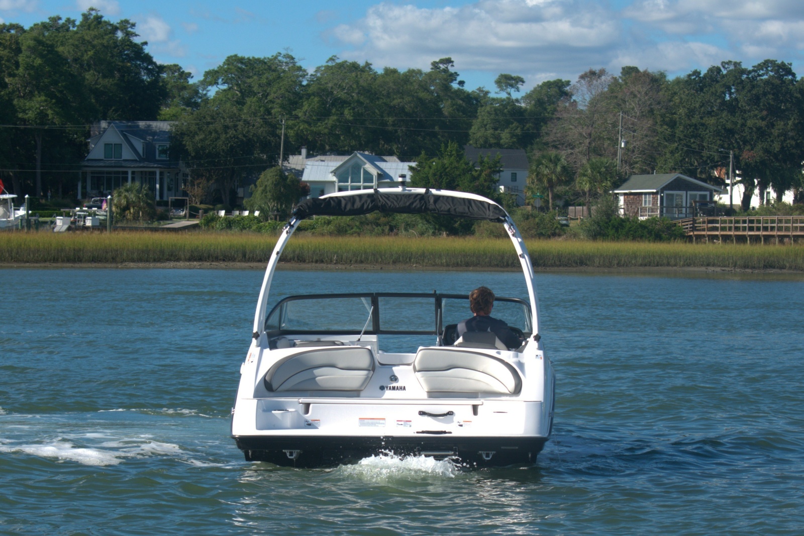2025 Yamaha Boats AR190
