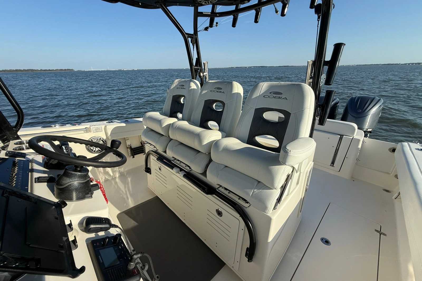 2023 Cobia 350 Center Console