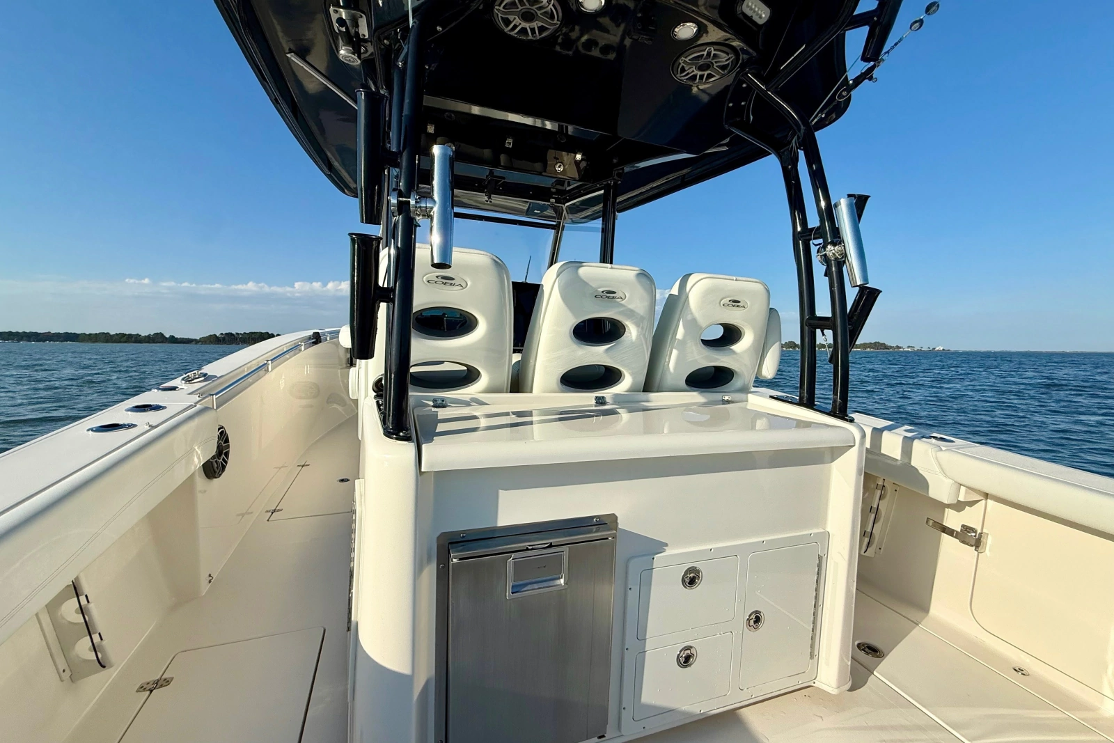 2023 Cobia 350 Center Console