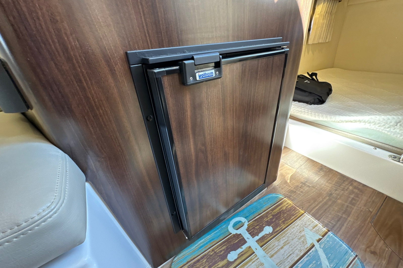 2017 Regal 28 Express — Sunshine & Whiskey
