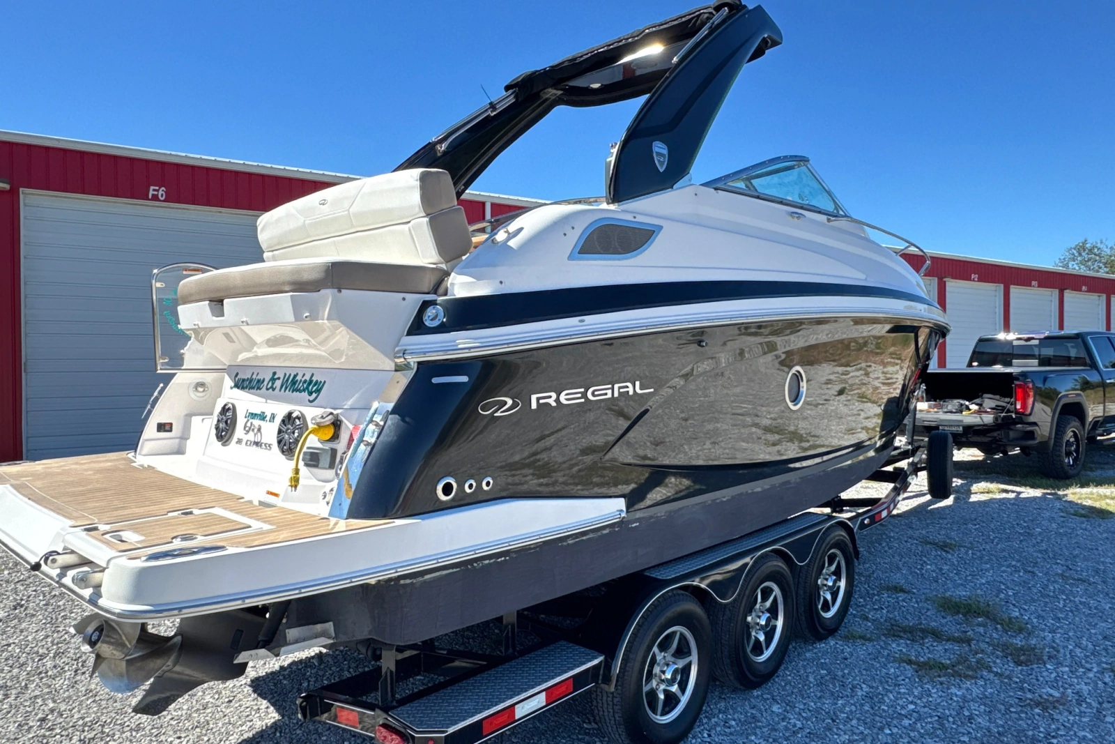 2017 Regal 28 Express