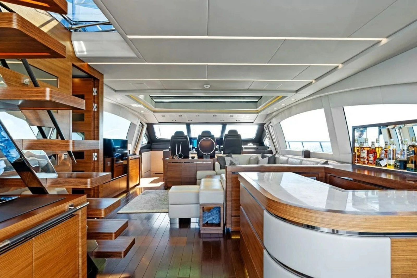 2016 Mangusta 94