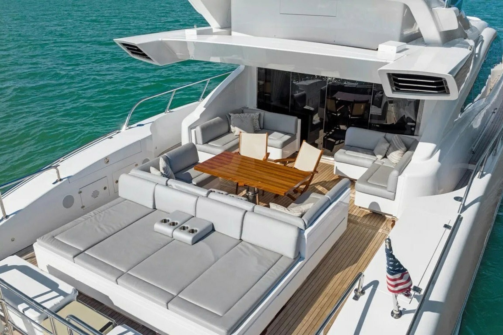 2016 Mangusta 94 — Mineless