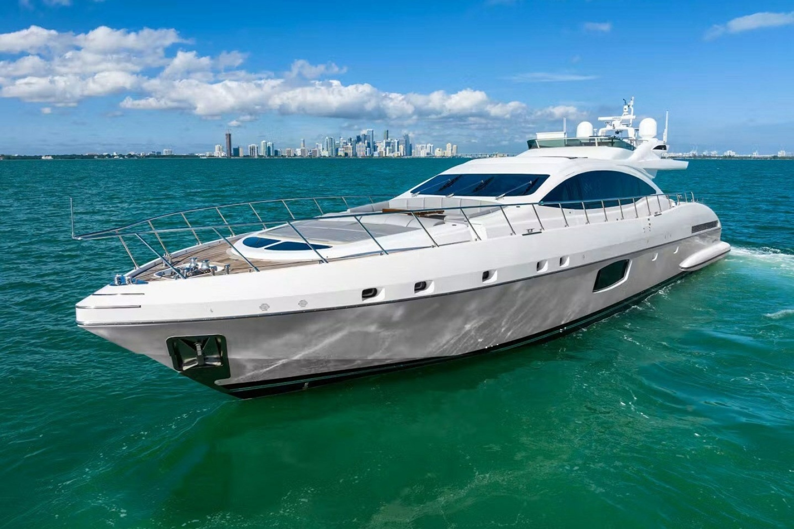2016 Mangusta 94 — Mineless