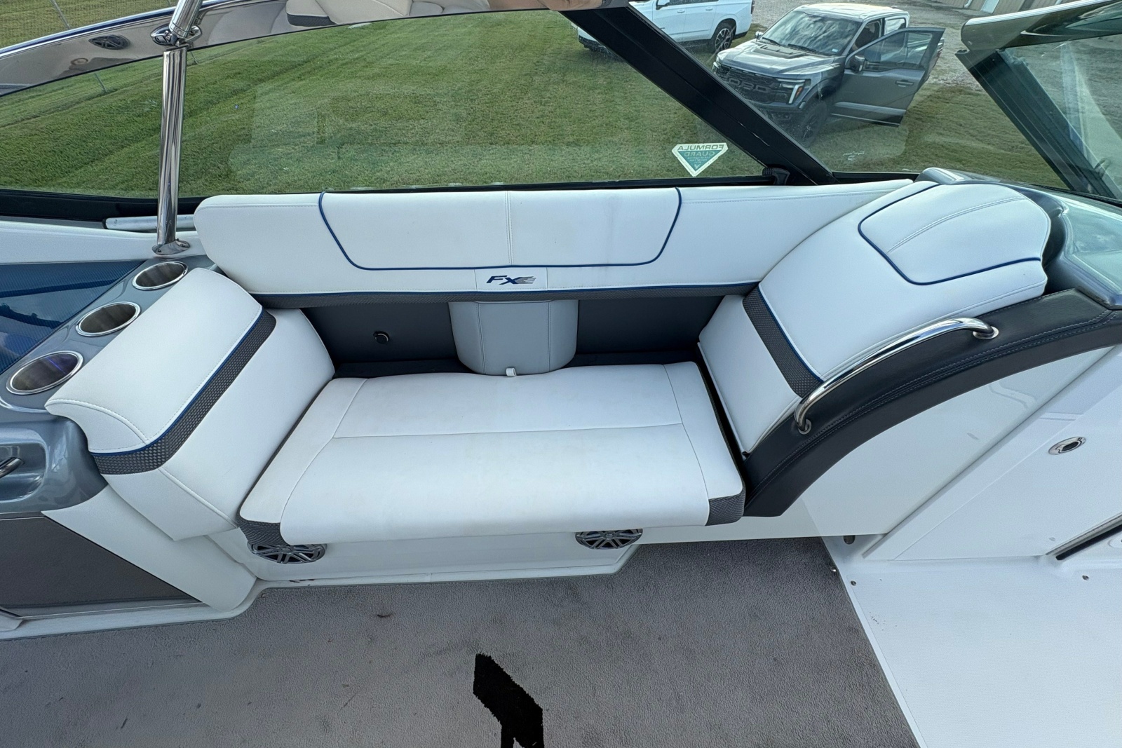 2015 Formula 350 FX Crossover Bowrider