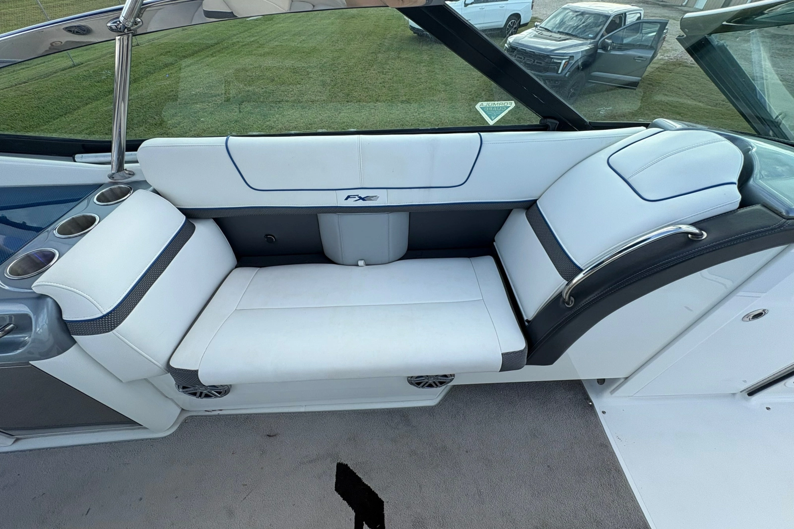 2015 Formula 350 FX Crossover Bowrider