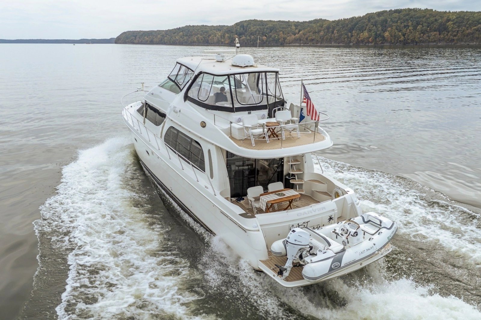 2006 Carver 56 Voyager