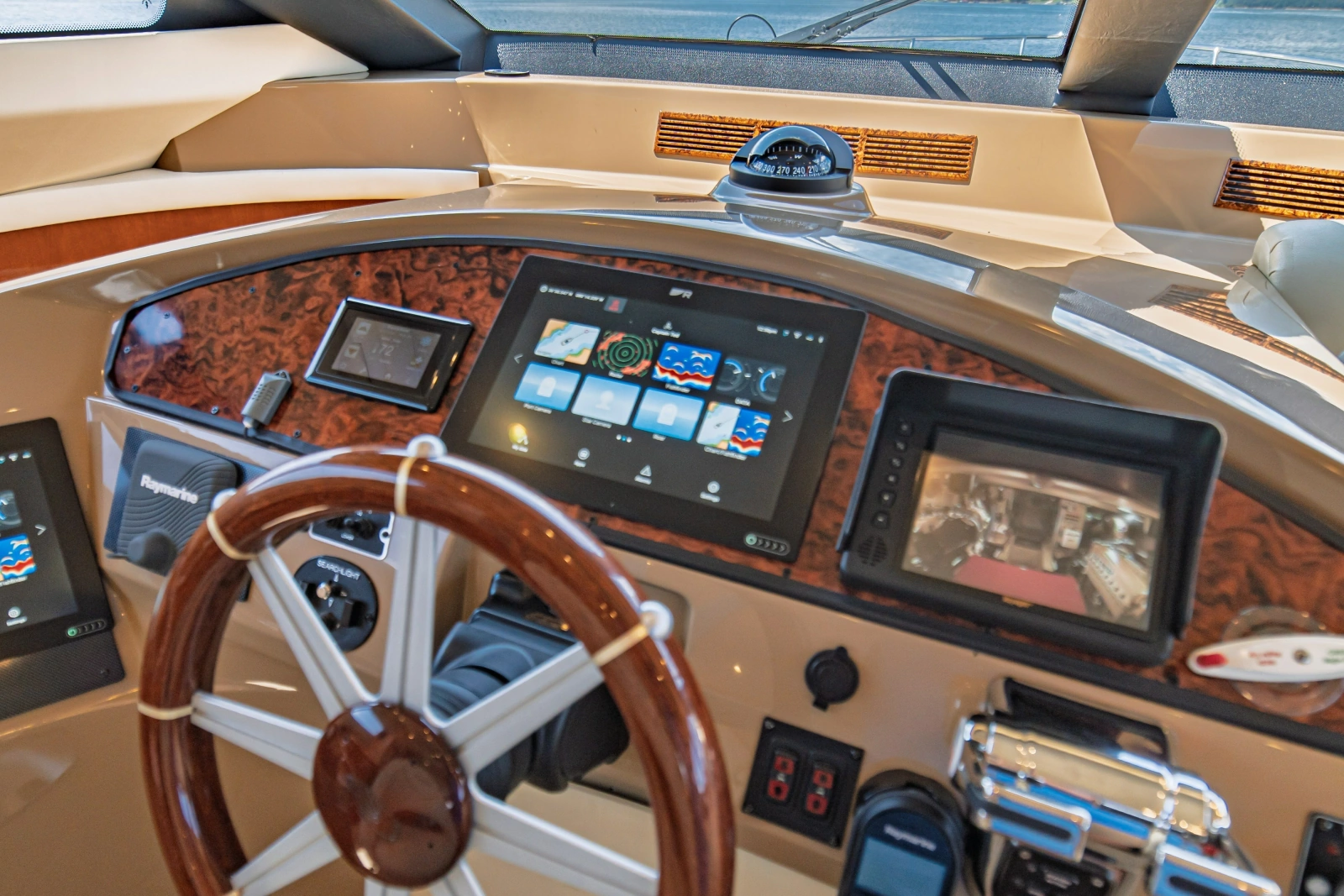 2004 Marquis 59