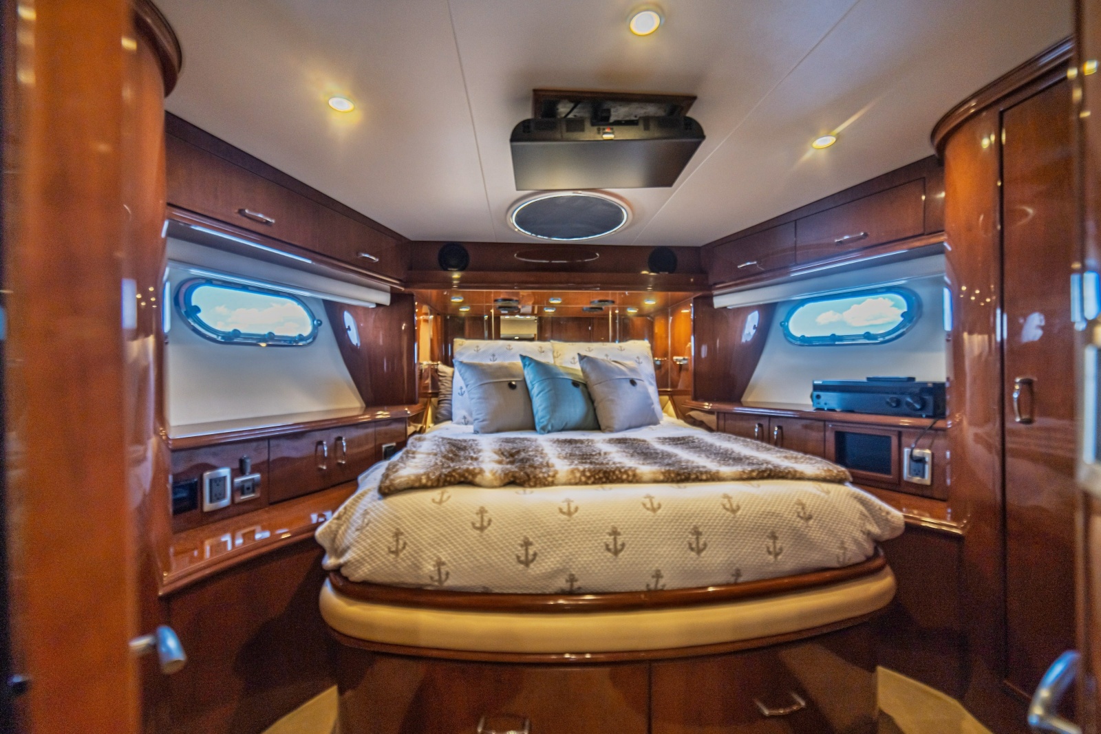 2004 Marquis 59 — Dare To Dream
