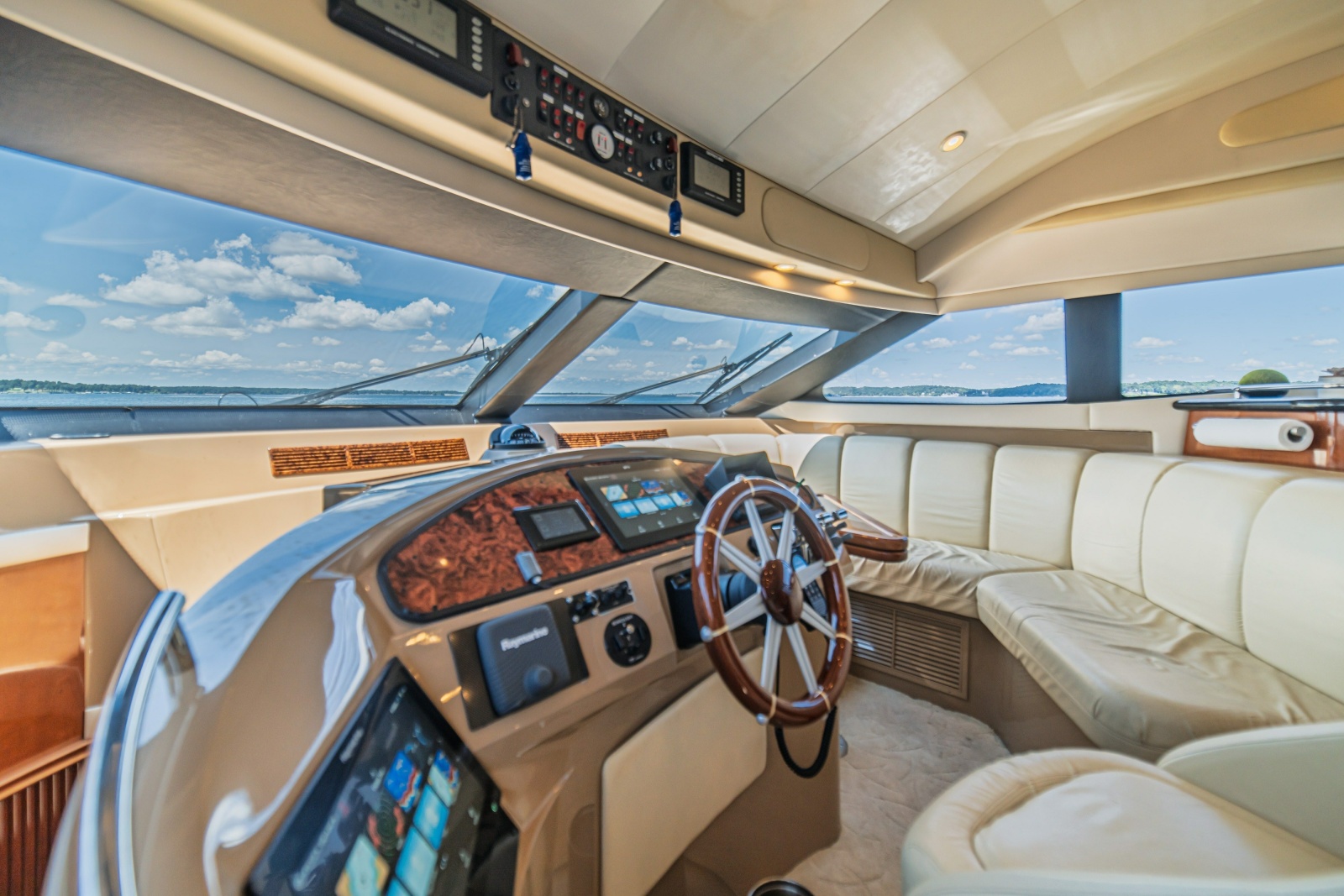 2004 Marquis 59 — Dare To Dream