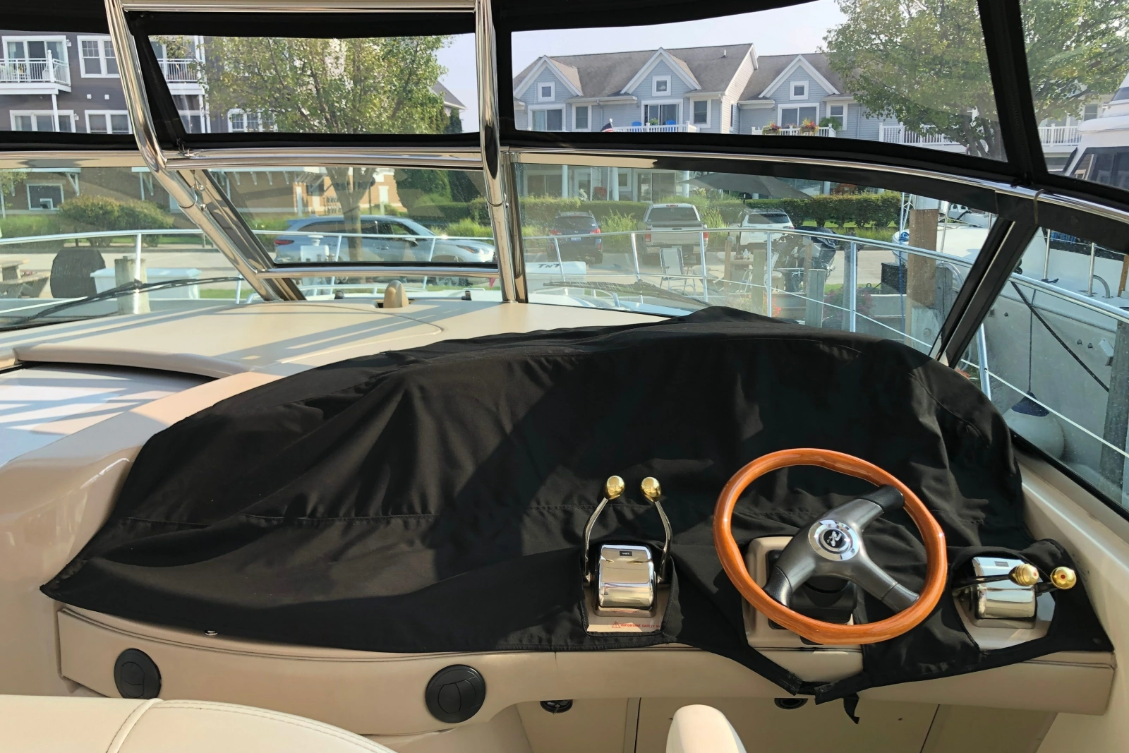 2004 Sea Ray 420 Sundancer