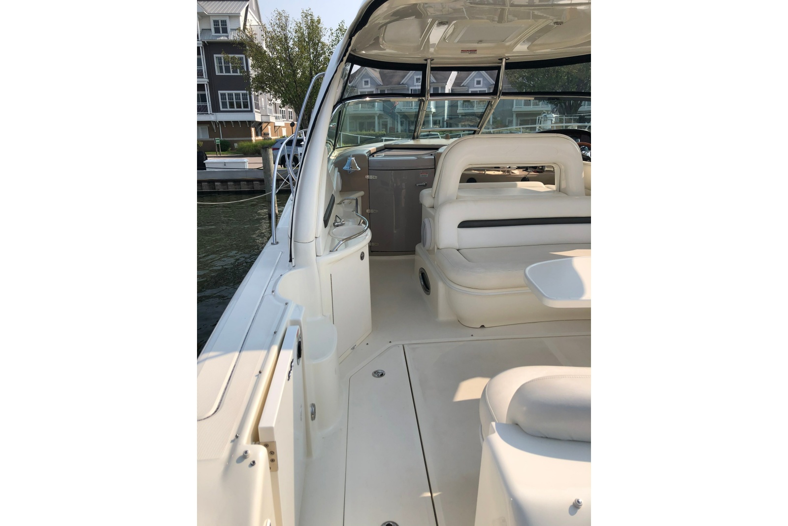 2004 Sea Ray 420 Sundancer