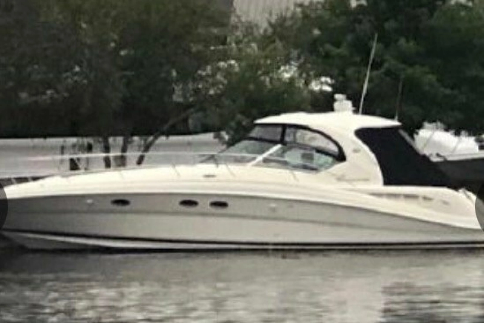 2004 Sea Ray 420 Sundancer