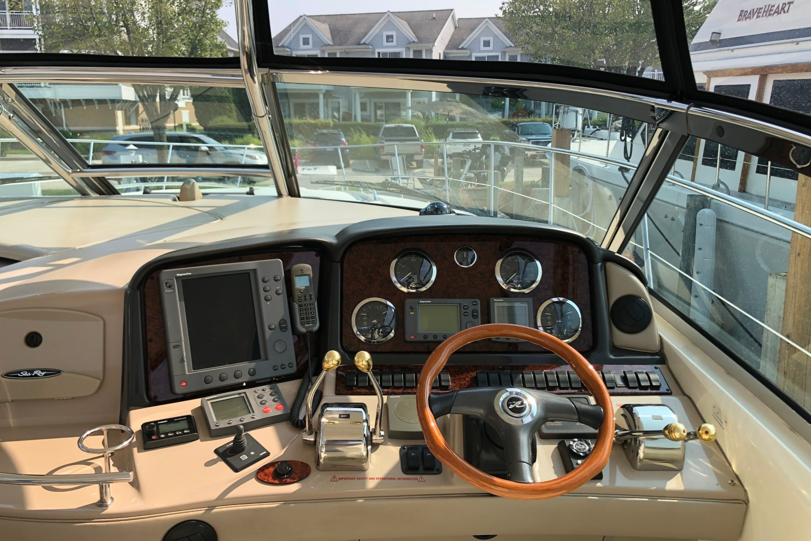 2004 Sea Ray 420 Sundancer