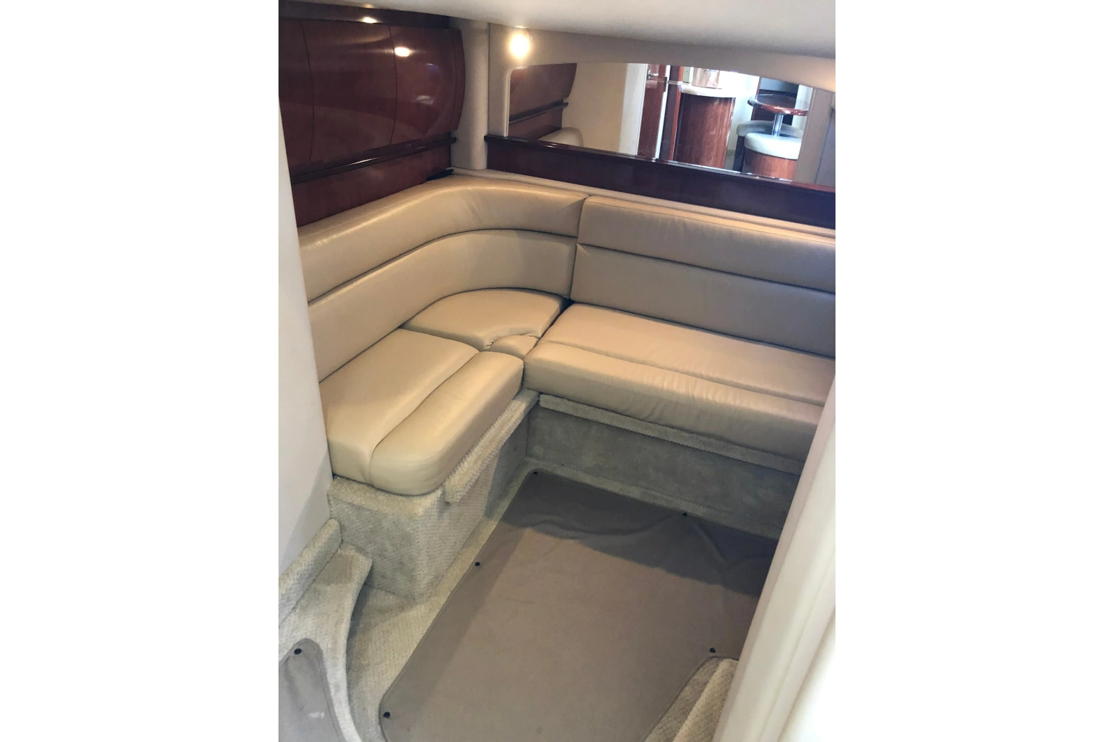 2004 Sea Ray 420 Sundancer